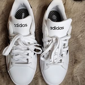 Adidas Women's Grand Court 2.0 Sneakers sz. 8.5